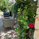 Maja Stone House Σπίτι διακοπών *