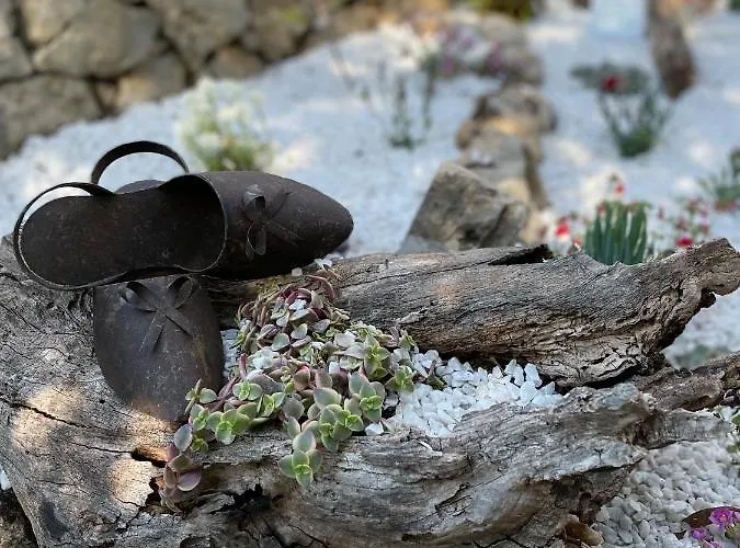 Maja Stone House * Kornić